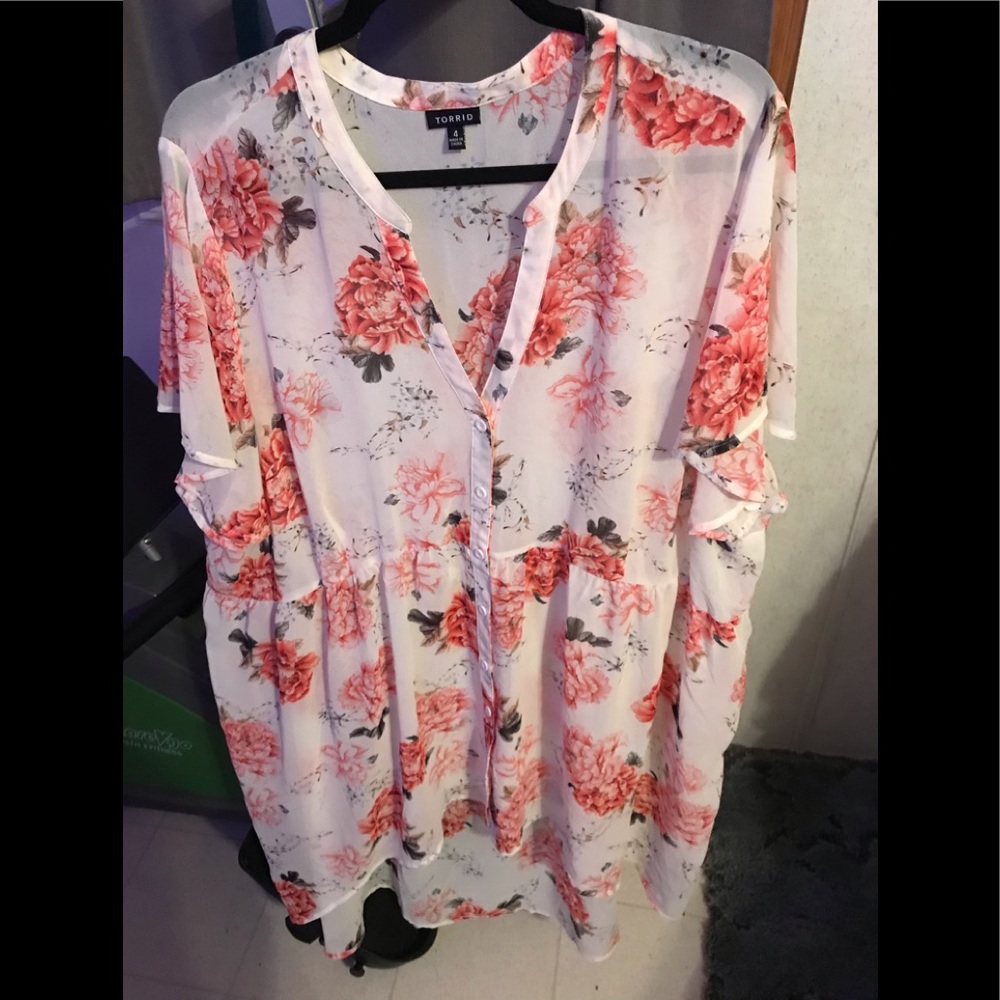 Baby doll high low top